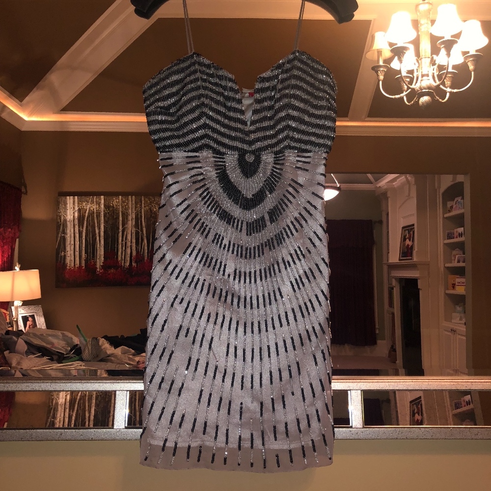 DERBY SEQUIN DETAIL DRESS